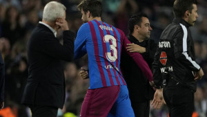 Prvi sukob u svlačionici Barcelone: Xavi čuo šta Pique priča, pa mu žestoko odgovorio