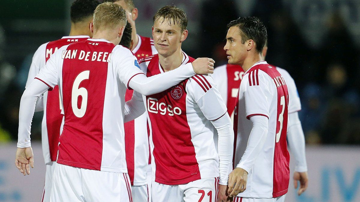 Ajax u stopu prati PSV