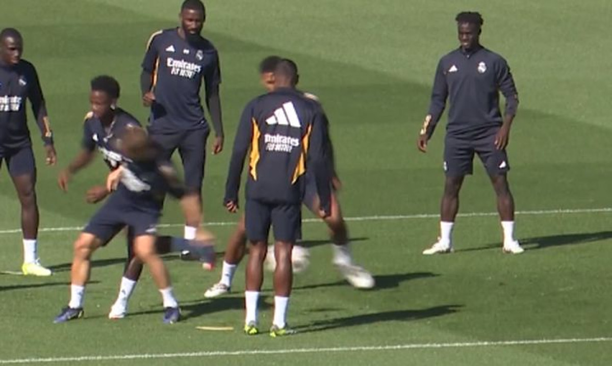 Vinicius na treningu osramotio Modrića kao niko prije, Hrvat ga iz bijesa napucao loptom Vinicius na treningu osramotio Modrića kao niko prije, Hrvat ga iz bijesa napucao loptom