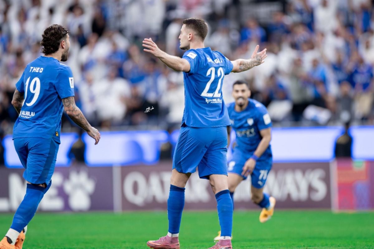 Srbija bruji o potezu Sergeja Milinković-Savića: "Piksi, kako ćeš spavati?" Srbija bruji o potezu Sergeja Milinković-Savića: "Piksi, kako ćeš spavati?"
