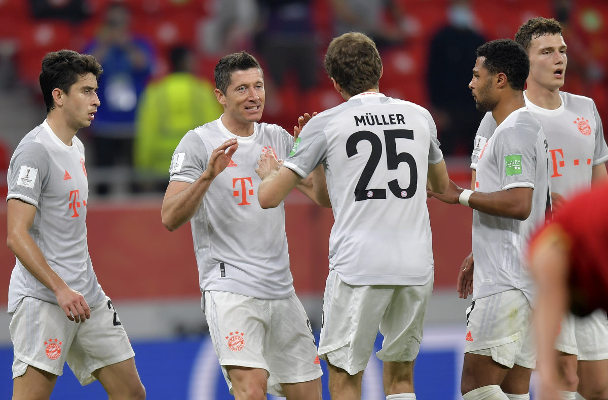 Lewandowski s dva gola odveo Bayern u novo finale!