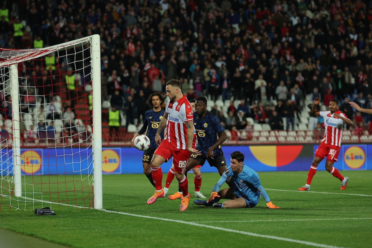 Crvena zvezda ima hiljadu života - Marakana je večeras eksplodirala u 85. minuti!