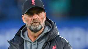 Klopp lupio šakom o sto i poručio igračima: "Momci, ovo vam je karta za prvih 11"