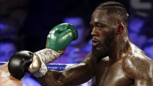 Deontay Wilder povrijeđen, a to otvara put ka borbi svih borbi