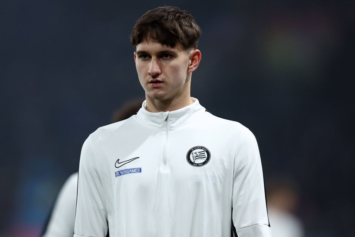 NFSBiH ga zvao, a sada ga zovu i Rijeka i Hajduk: Sazvan je hitan sastanak u klubu! NFSBiH ga zvao, a sada ga zovu i Rijeka i Hajduk: Sazvan je hitan sastanak u klubu!