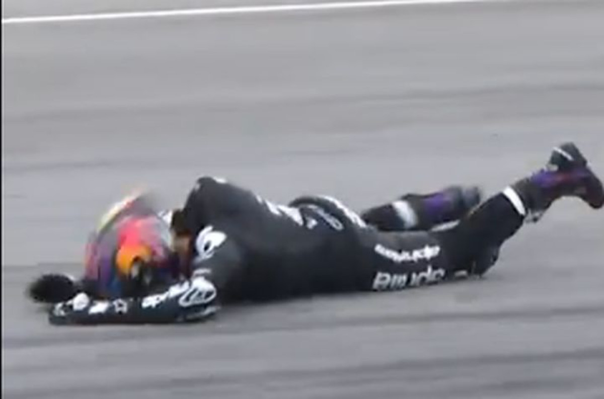 Težak pad Martina u Sepangu, kaciga spasila život svjetskog prvaka MotoGP-a Težak pad Martina u Sepangu, kaciga spasila život svjetskog prvaka MotoGP-a