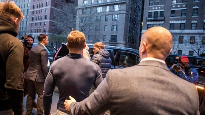 McGregor se oglasio prvi put nakon incidenta, pa ubrzo izbrisao post