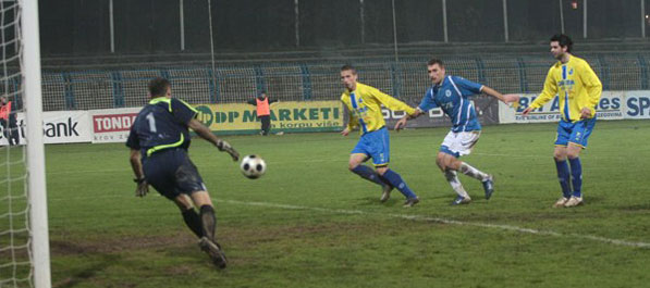 Gavran posložio kockice