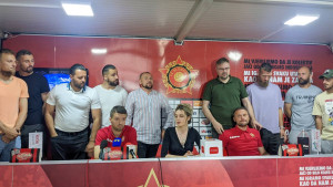 "U nedjelju će izaći 11 borbenih pitbullova"