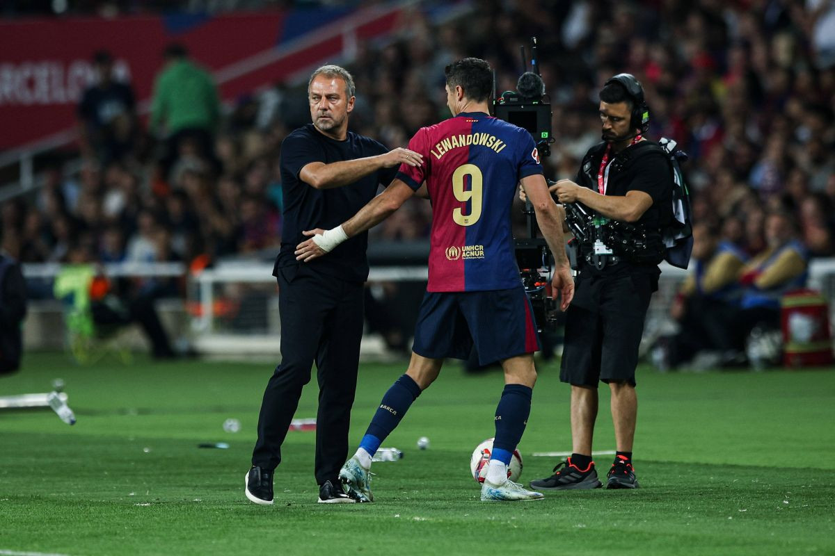 Lewandowski sinoć zabio dva gola, pa čuo šta je Flick tražio od Laporte i Deca: "Hitno to riješite"