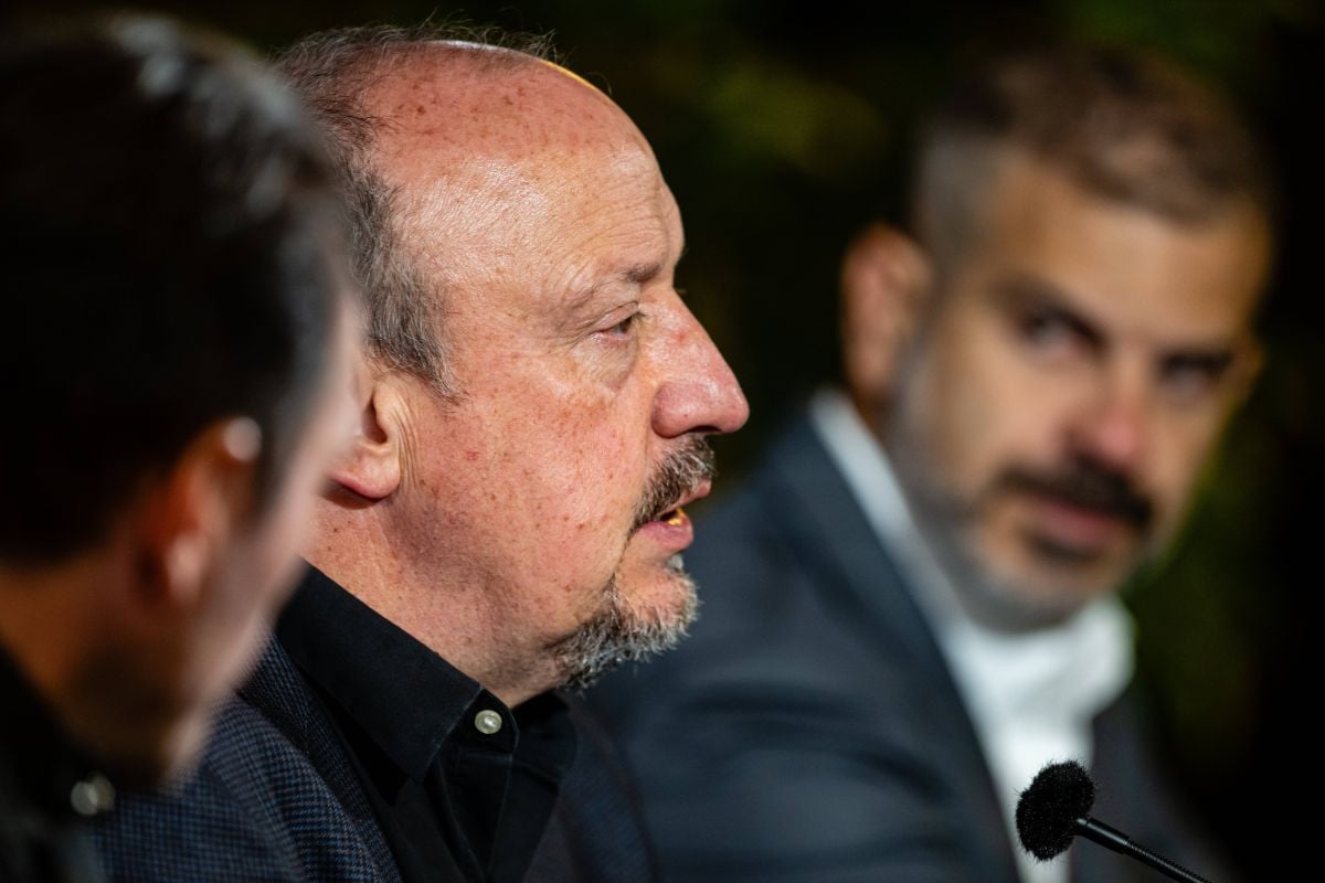 Ma, kakav Livaković! Rafa Benitez dovodi hrvatskog golmana, on zbog Španca spreman i na izdaju!