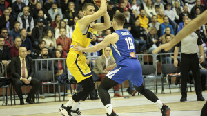 Bh. košarkaši vode u Bugarskoj, trojica dvocifrena na poluvremenu