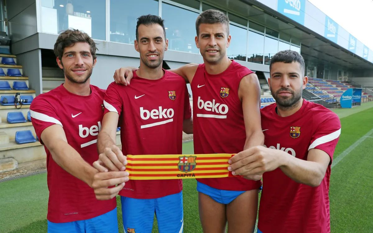 Barcelona mijenja sva četiri kapitena, već se zna koga je Xavi odabrao!