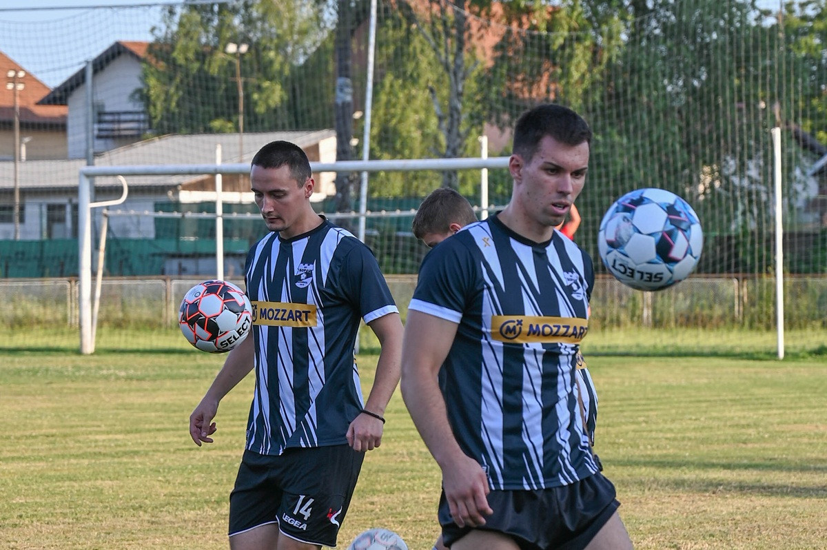Za uspon na tabeli: Oprema iz Mozzarta za FK Borac Šamac Za uspon na tabeli: Oprema iz Mozzarta za FK Borac Šamac