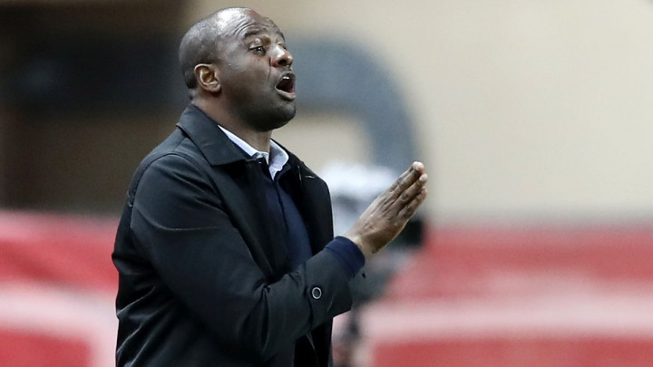 Patrick Vieira glavni kandidat za klupu Arsenala