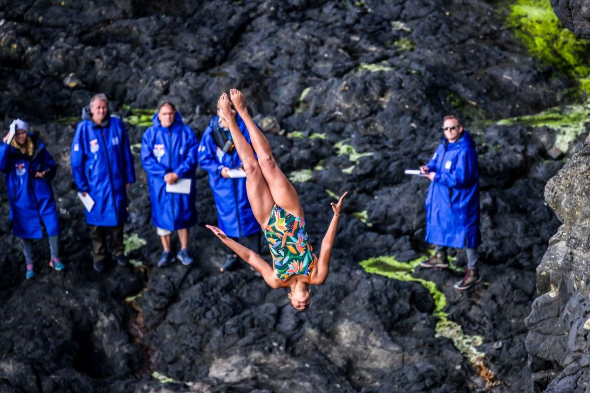 Obala Sjeverne Irske debituje kao lokacija Red Bull Cliff Diving Svjetske serije