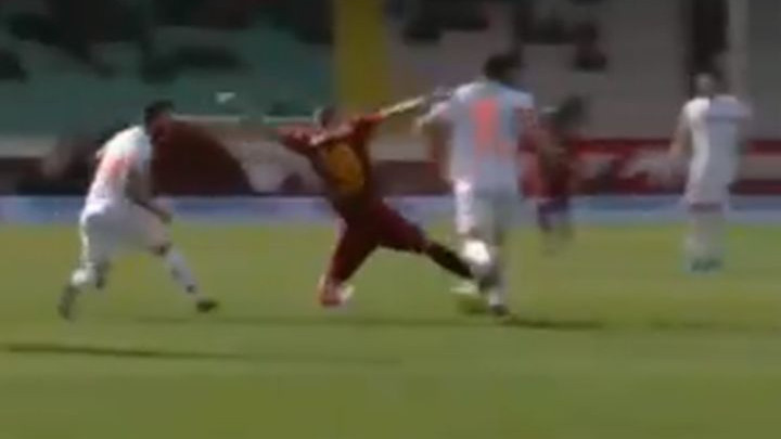 Zoran Kvržić dobio direktan crveni karton u debiju za Kayserispor