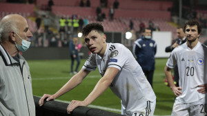 Football Insider donosi ekskluzivu - Stiže velika ponuda za Ahmedhodžića, sve se uskoro završava