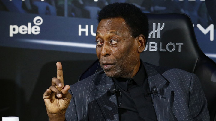 Legendarni Pele poslao poruku Messiju nakon što je postigao 700. gol u karijeri