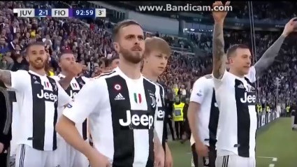 Miralem Pjanić oduševio reakcijom nakon što je sudija svirao kraj