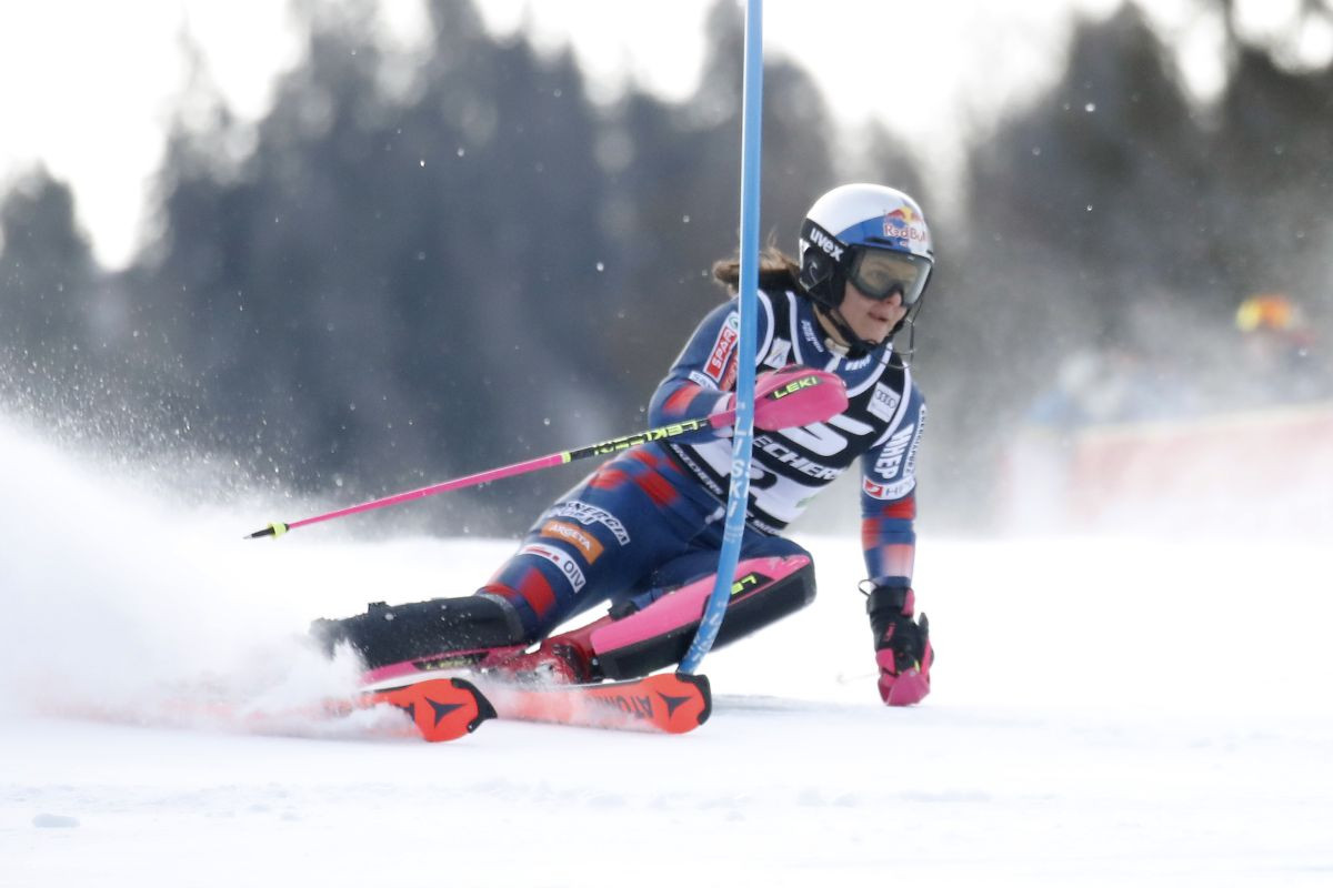 Hrvatska ima novu zvijezdu, zadivila je skijaški svijet: Zrinka Ljutić pobijedila u Kranjskoj Gori! Hrvatska ima novu zvijezdu, zadivila je skijaški svijet: Zrinka Ljutić pobijedila u Kranjskoj Gori!