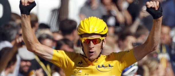 Pobjednika Tour de Francea udario automobil