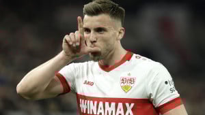 Pravo niotkuda! Ponoćna bomba lansirana, Ermedin Demirović pojačava redove evropskog giganta?