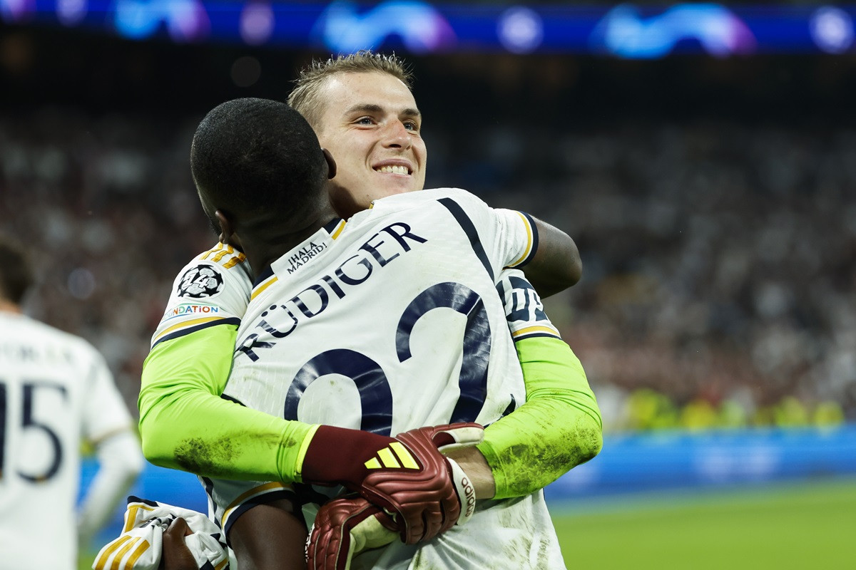 Andriy Lunin napušta Real Madrid u sjajnom transferu - Zbog toga će ispaštati golman Srbije Andriy Lunin napušta Real Madrid u sjajnom transferu - Zbog toga će ispaštati golman Srbije
