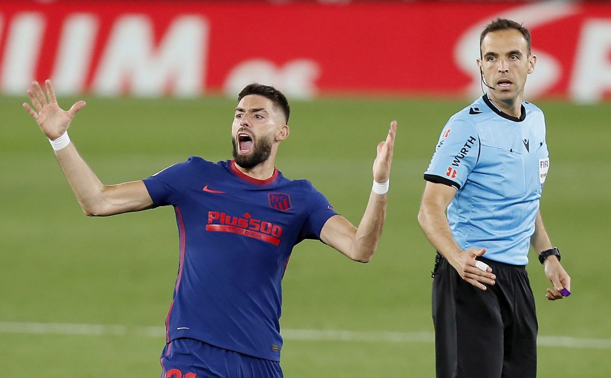 Ludnica u Španiji u borbi za prvaka: Atletico Madrid kiksao u gostima kod Betisa Ludnica u Španiji u borbi za prvaka: Atletico Madrid kiksao u gostima kod Betisa