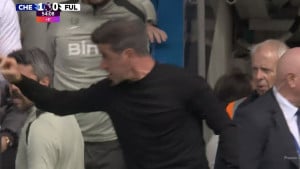 Silva "bijesnio" pored aut linije, navijači odluke u korist Chelseaja nazivaju skandaloznim!