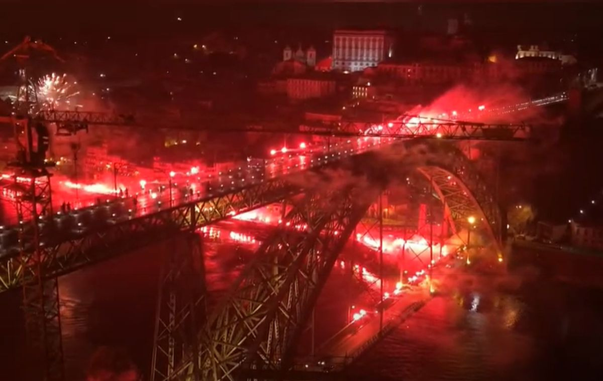Titula se još slavi: Navijači Porta "zapalili" grad