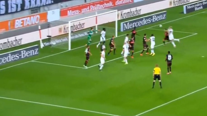 Hladan tuš u Stuttgartu: HSV stigao do vodstva, a igrači se sjetili da ne smiju slaviti gol