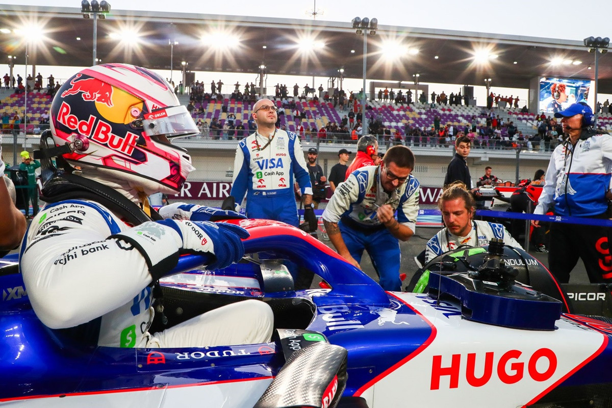 Liam Lawson je novi vozač Oracle Red Bull Racinga! Liam Lawson je novi vozač Oracle Red Bull Racinga!