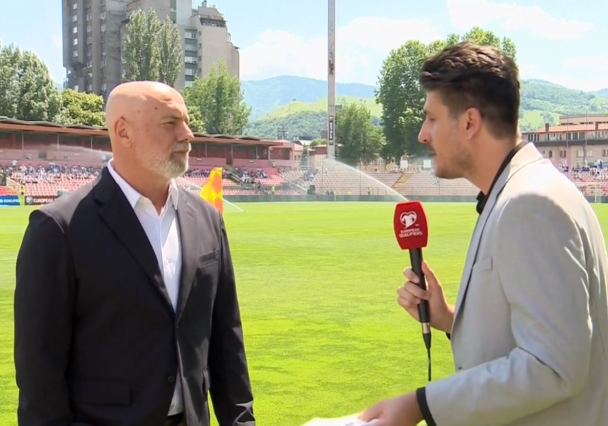 Barbarez objasnio zašto Džeko ne igra od prve minute Barbarez objasnio zašto Džeko ne igra od prve minute