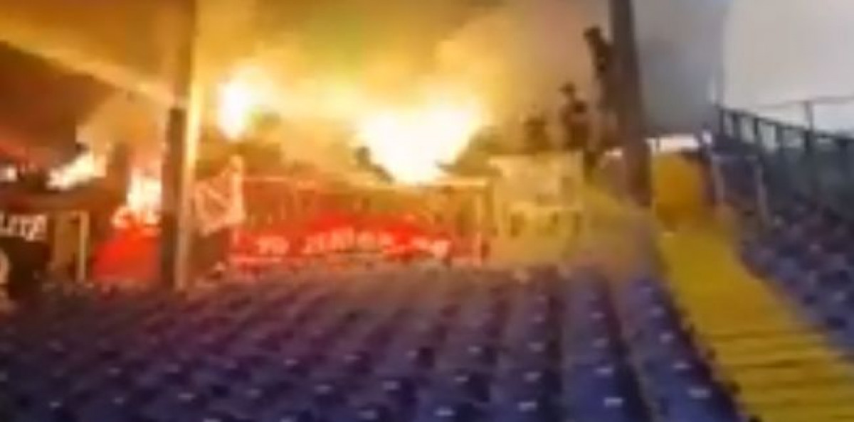 Robijaši napravili vatrenu atmosferu na Grbavici: Čeliku podrška nije izostala Robijaši napravili vatrenu atmosferu na Grbavici: Čeliku podrška nije izostala
