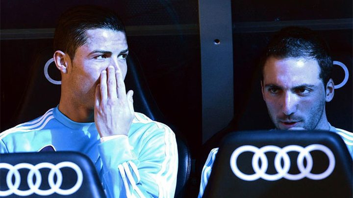 Higuain: Ronaldo je egoista, nije ni blizu Messiju!
