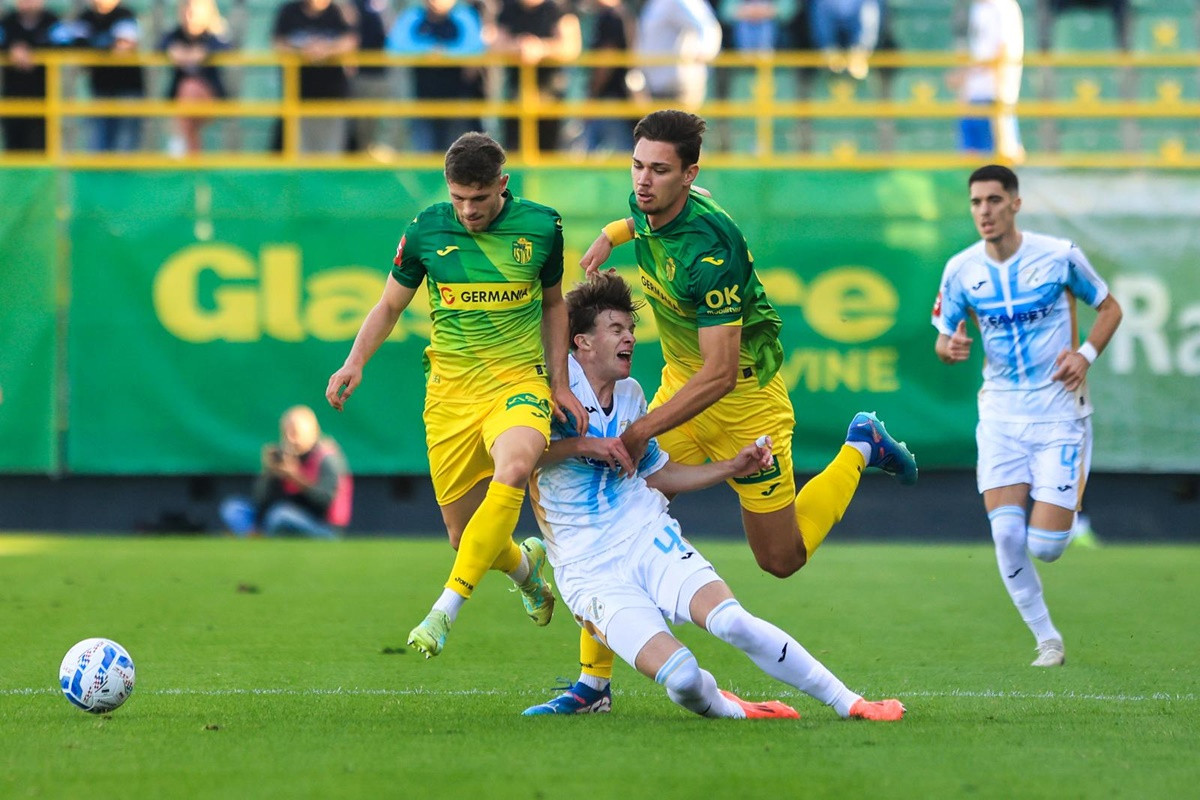 Trijumf u Puli: Rijeka preskočila Dinamo na tabeli i prebacila ogroman pritisak na Hajduk