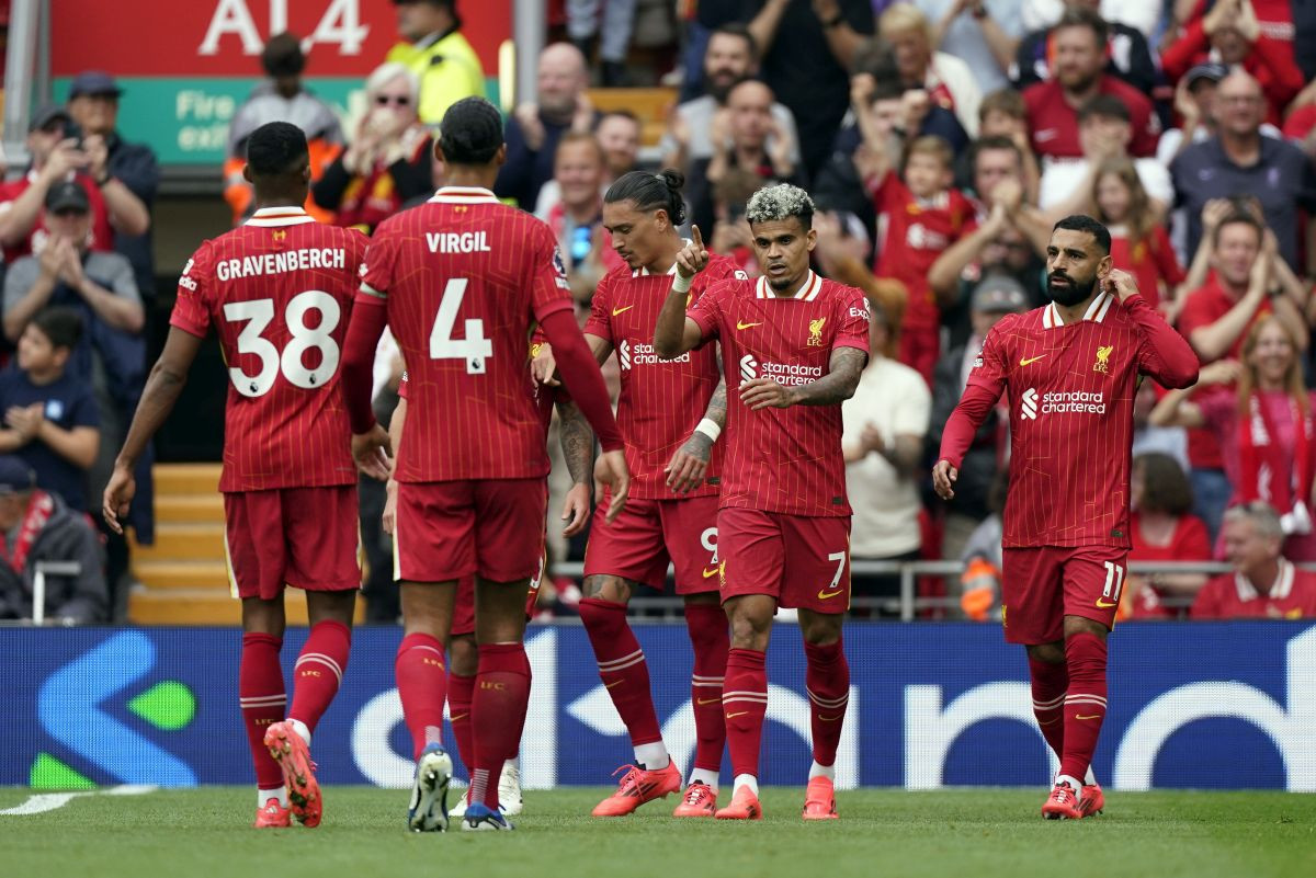 Liverpool slavio u Londonu i povećao prednost u odnosu na City i Arsenal