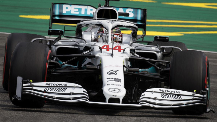Hamiltonu pol pozicija na Hockenheimringu, Ferrari doživio fijasko