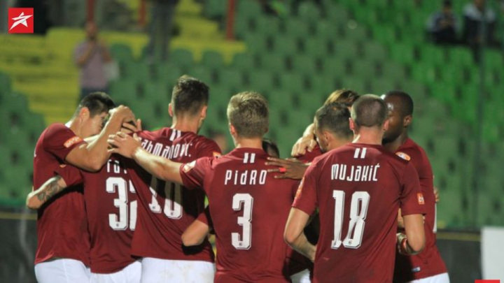 Bordo momci na zanimljiv način koriste pauzu u Premijer ligi