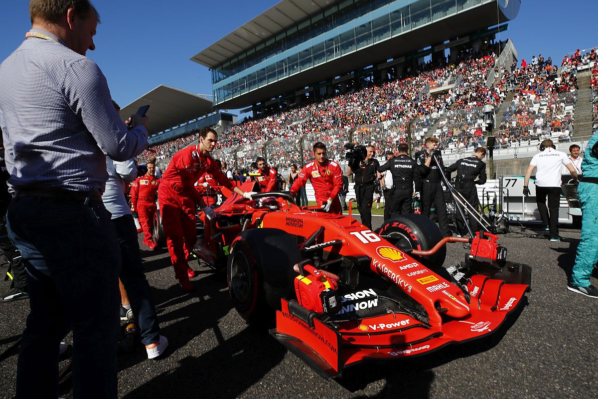 Dva tima se žalila na Ferrarijev motor!