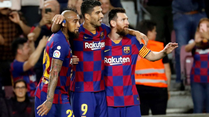 Barcelona razbila Sevillu na Camp Nou, majstorije Suareza i Messija