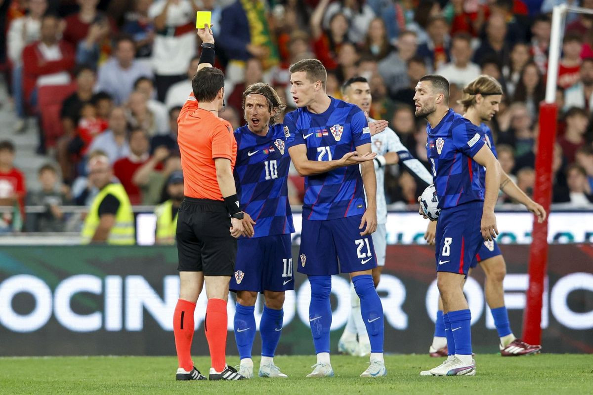 Neka nova Hrvatska hrabro pala u Portugalu, div bosanskih korijena je uz Ronalda priča večeri! Neka nova Hrvatska hrabro pala u Portugalu, div bosanskih korijena je uz Ronalda priča večeri!