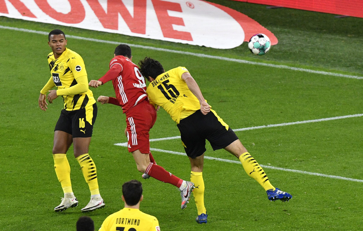 U spektakularnom njemačkom derbiju pet pogodaka: Lewandowski dao tri gola, ali dva mu je VAR 'ukrao'