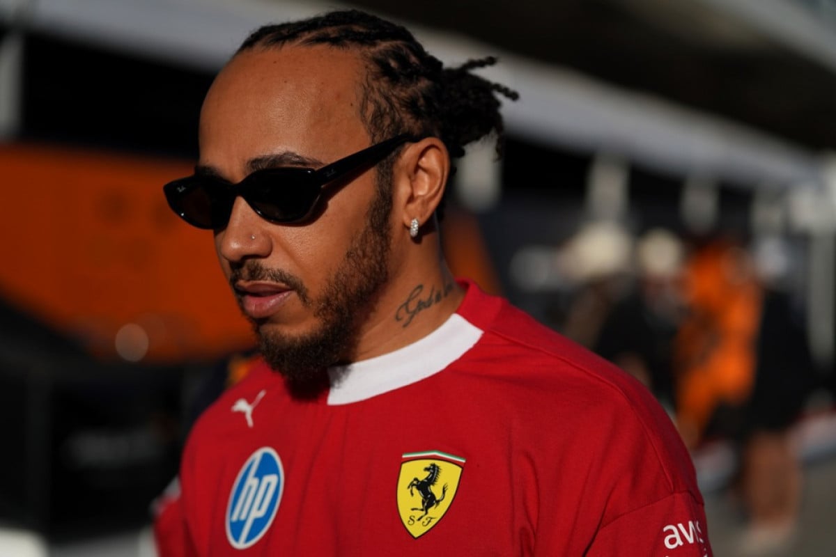 Hamilton po prvi put govorio pozitivno o Ferrarijevom bolidu, pa otkrio bitan detalj Hamilton po prvi put govorio pozitivno o Ferrarijevom bolidu, pa otkrio bitan detalj