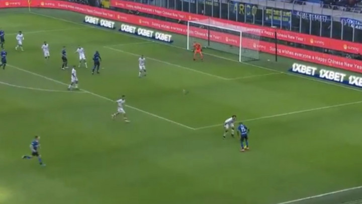 Ni VAR nije pokvario sjajan početak Ashleyja Younga u Interu