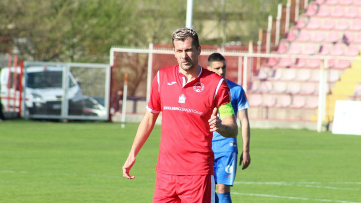 Aladin Isaković potpisuje za NK Vis Simm-bau