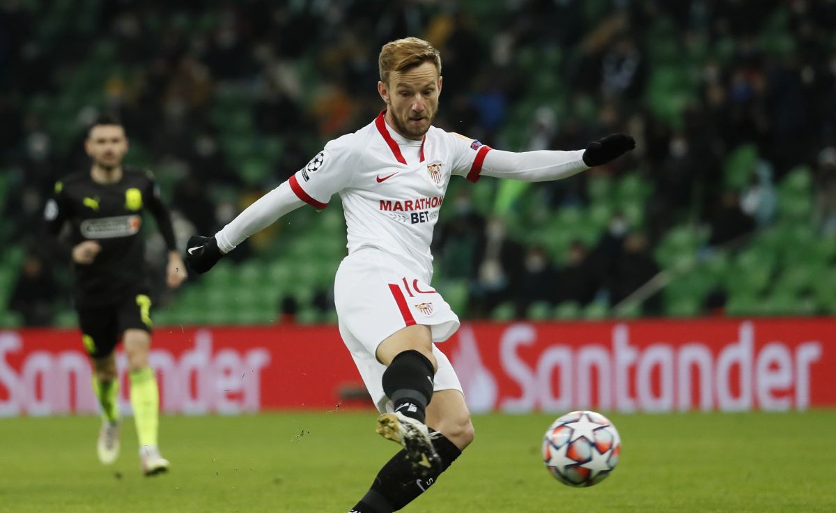 Rakitić odavno nije dobio takve kritike na svoj račun Rakitić odavno nije dobio takve kritike na svoj račun