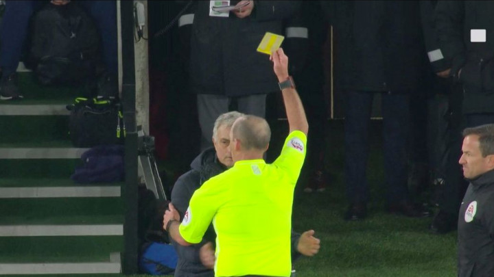 Niko kao Mourinho: Špijunirao šta pišu treneri Southamptona, pa dobio žuti karton