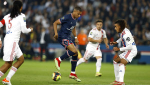 PSG sa "zvukom sirene" srušio Lyon